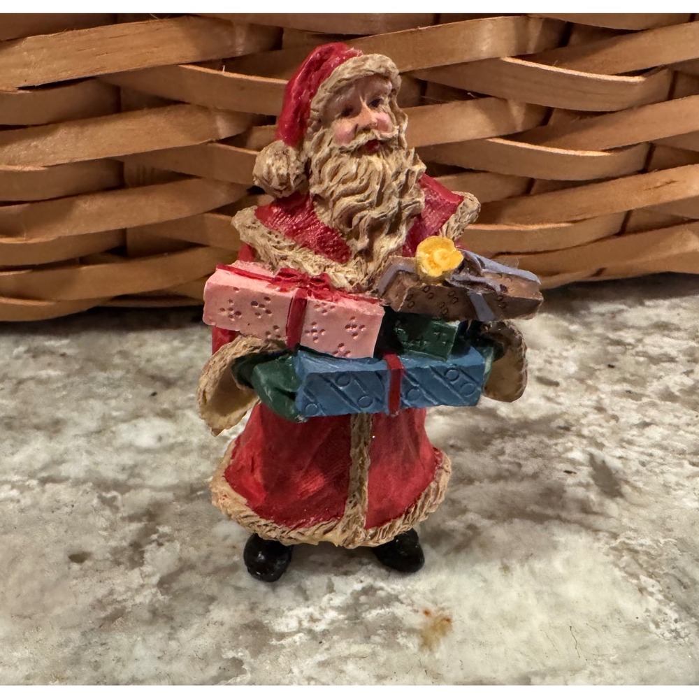 Vintage Style Resin Santa Claus Figurine Miniature Christmas Decor 3.5 Inch